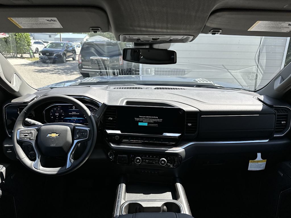 Thumbnail: 2026 Chevrolet Silverado 2500 - 2