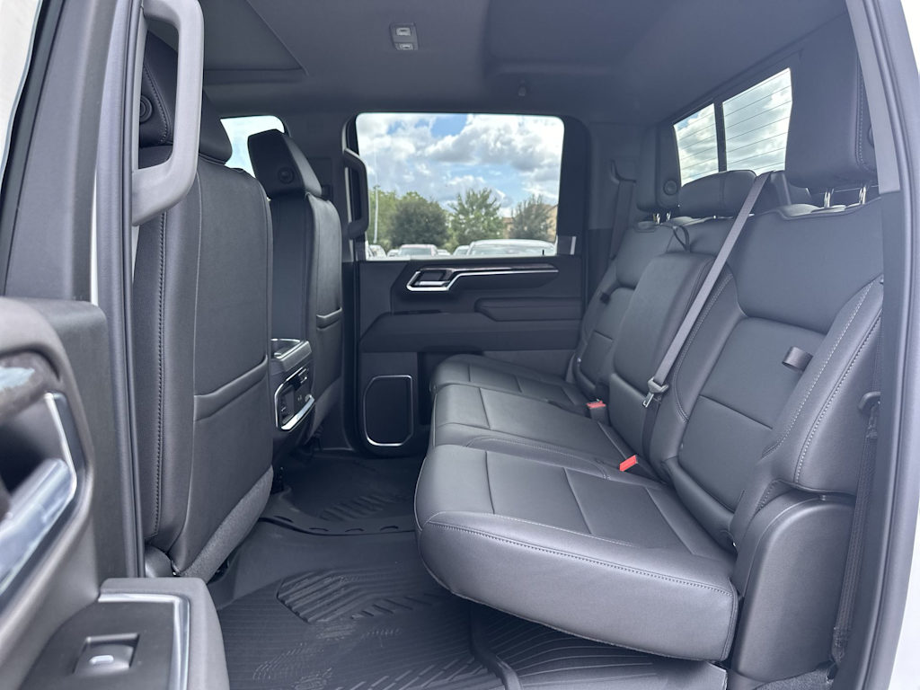 Thumbnail: 2026 Chevrolet Silverado 2500 - 23