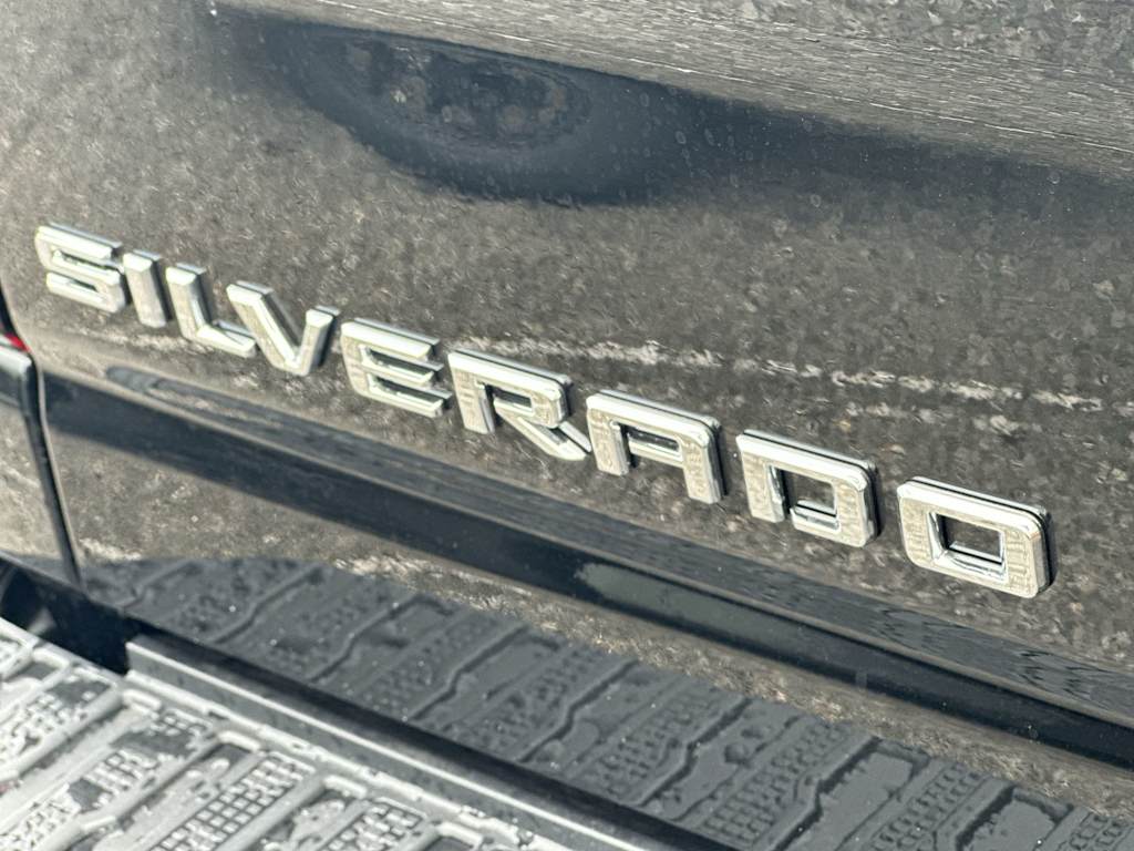 Thumbnail: 2025 Chevrolet Silverado 2500 - 23