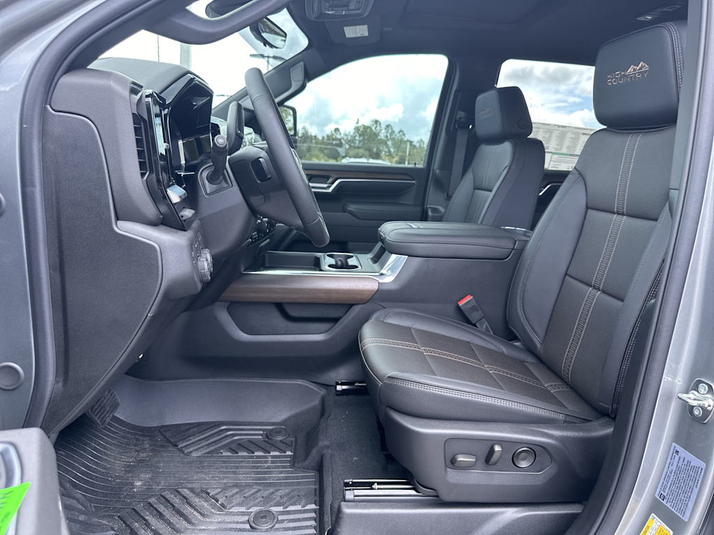 Thumbnail: 2026 Chevrolet Silverado 2500 - 12