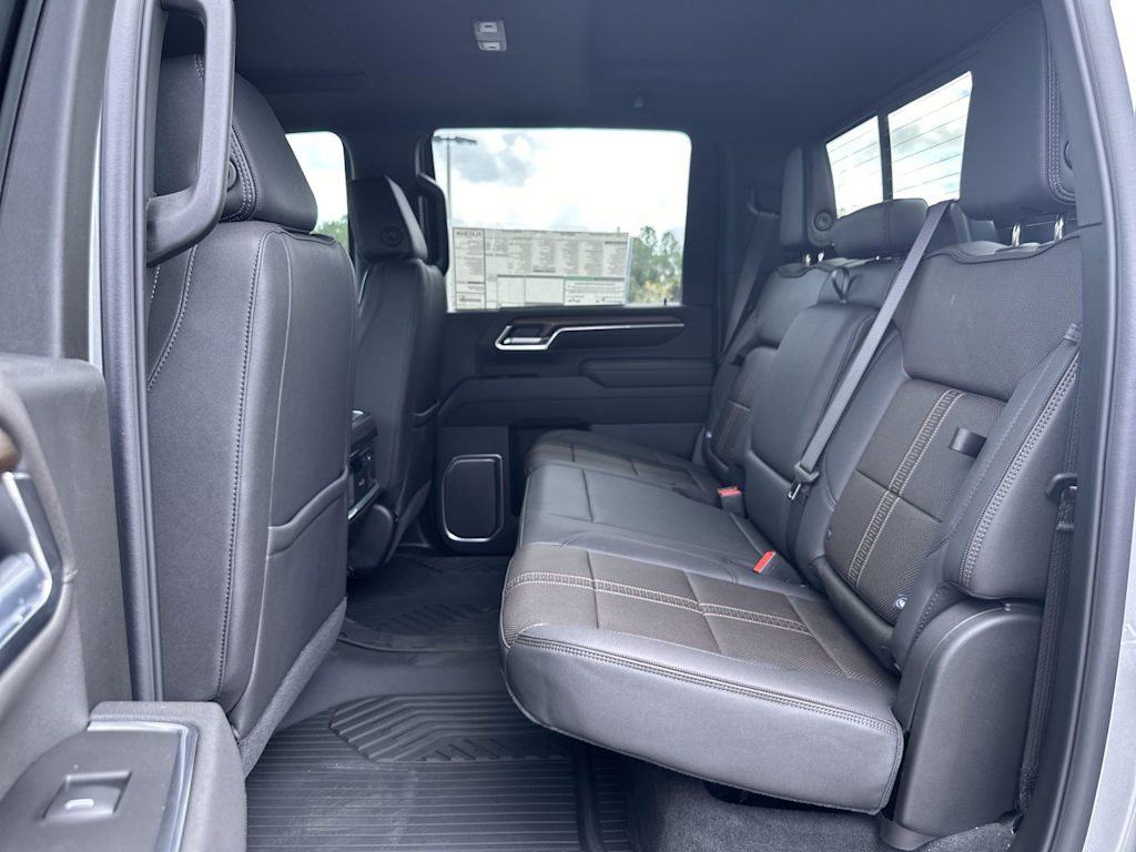 Thumbnail: 2026 Chevrolet Silverado 2500 - 24