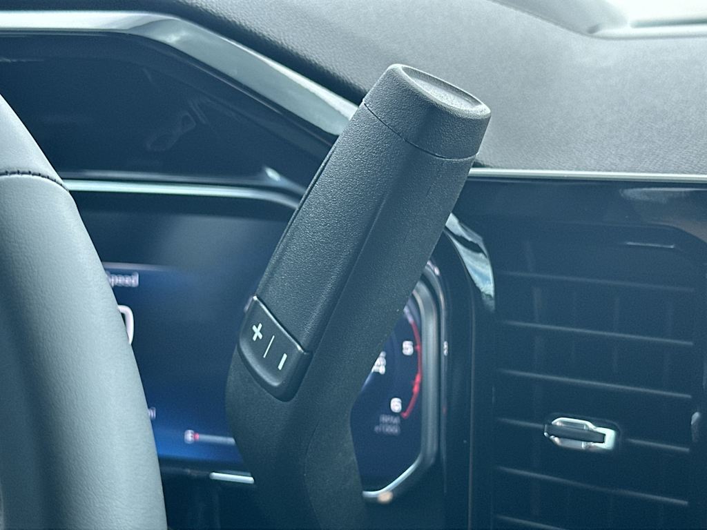 Thumbnail: 2026 Chevrolet Silverado 2500 - 27