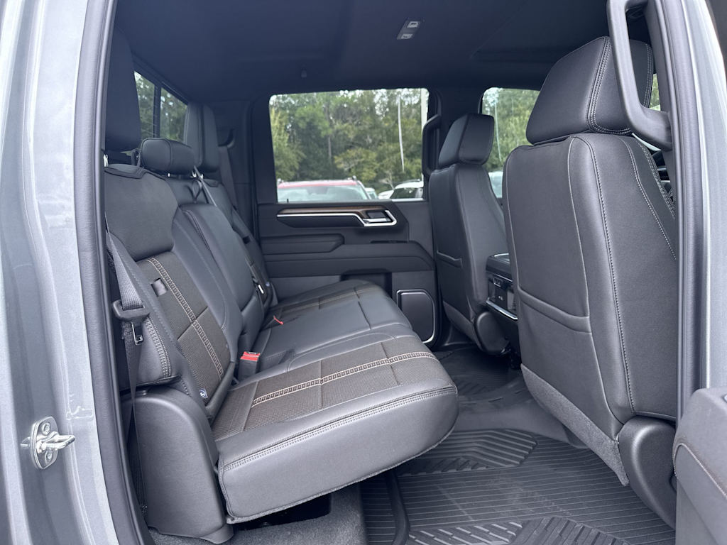 Thumbnail: 2026 Chevrolet Silverado 2500 - 25