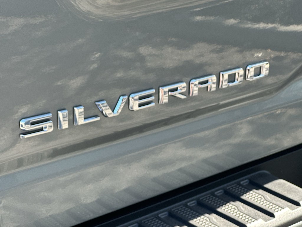 Thumbnail: 2025 Chevrolet Silverado 2500 - 22