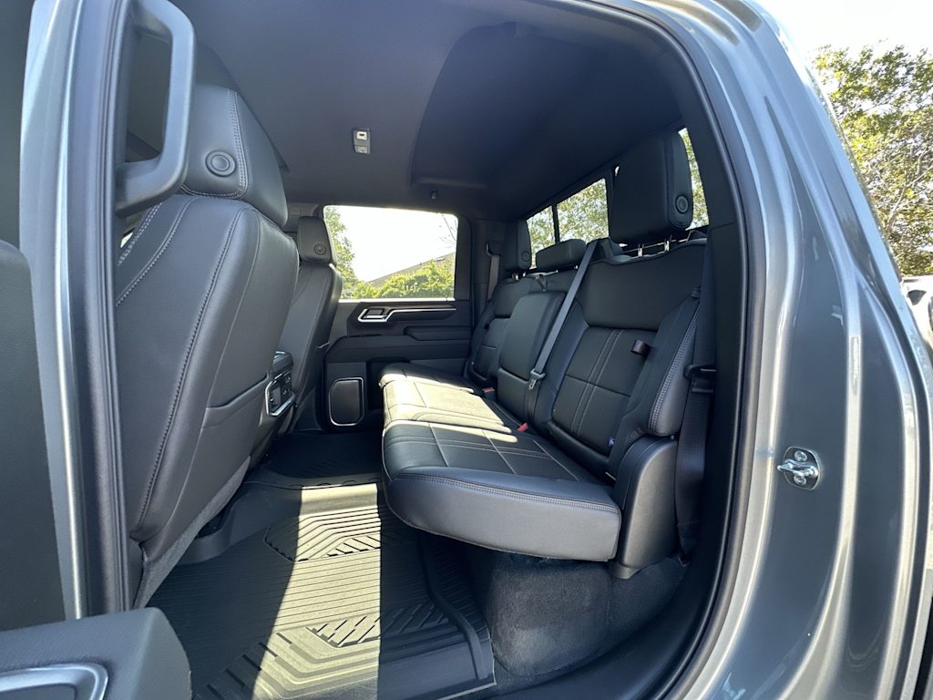 Thumbnail: 2025 Chevrolet Silverado 2500 - 23