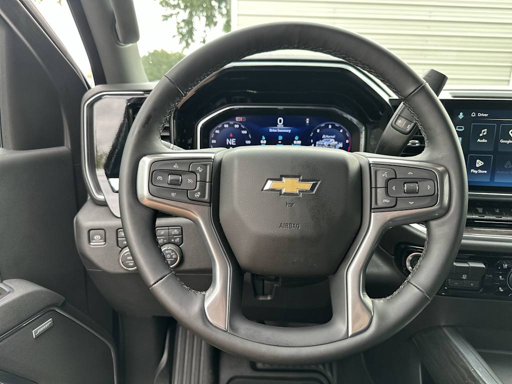 Thumbnail: 2025 Chevrolet Silverado 3500 - 9