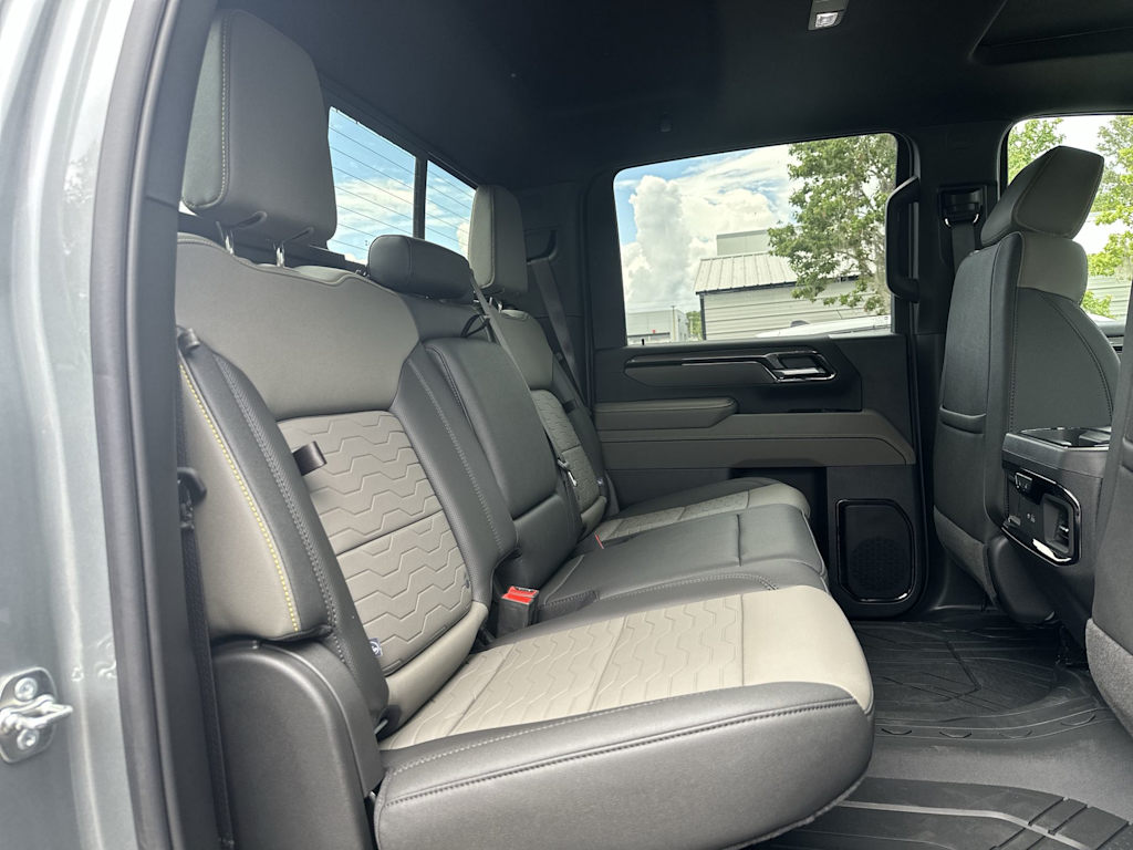 Thumbnail: 2026 Chevrolet Silverado 2500 - 23