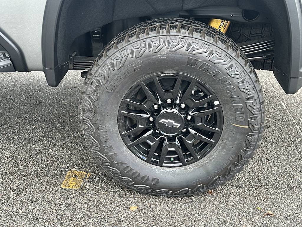 Thumbnail: 2026 Chevrolet Silverado 2500 - 8