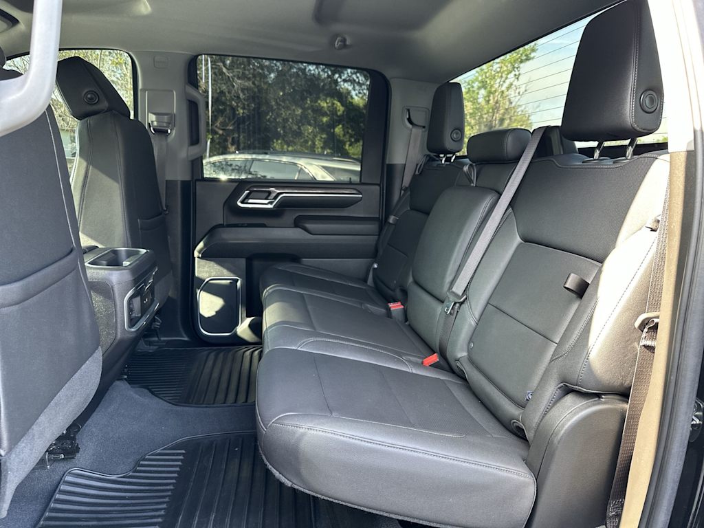 Thumbnail: 2024 Chevrolet Silverado 2500 - 13