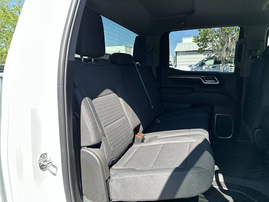 Thumbnail: 2026 Chevrolet Silverado 1500 - 25