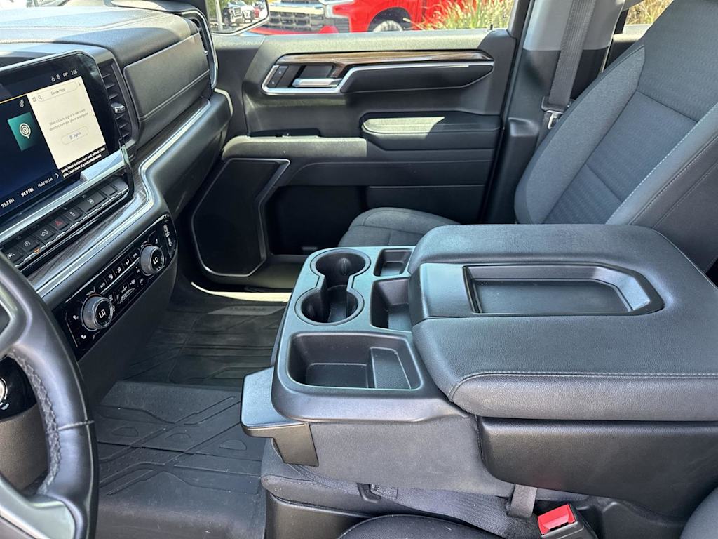 2023 Chevrolet Silverado 1500 LT 22