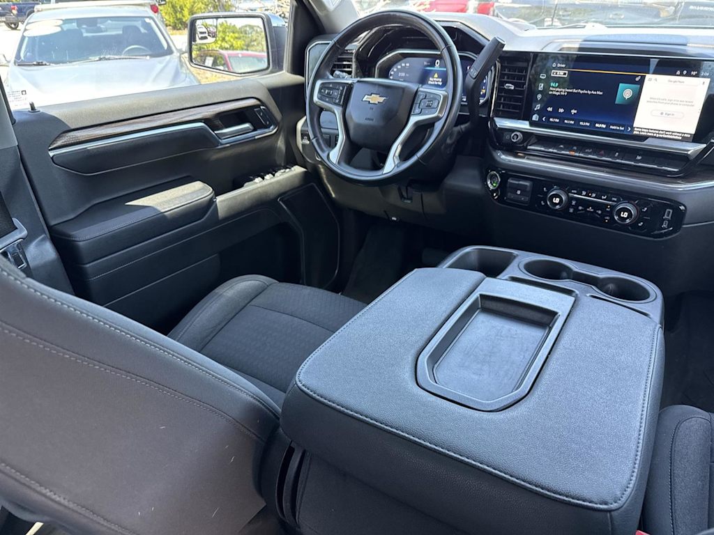 2023 Chevrolet Silverado 1500 LT 9