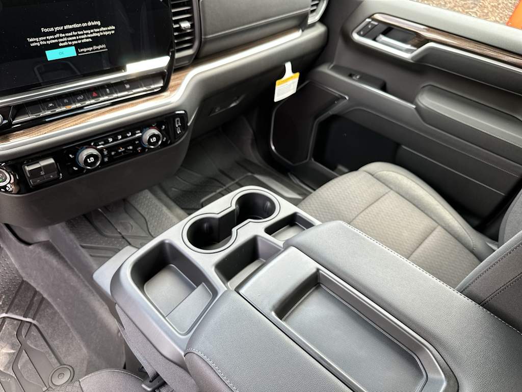 Thumbnail: 2026 Chevrolet Silverado 1500 - 13