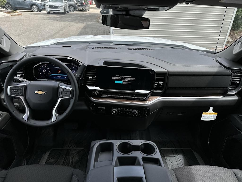 Thumbnail: 2026 Chevrolet Silverado 1500 - 2