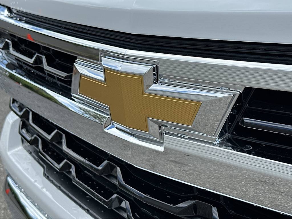 Thumbnail: 2026 Chevrolet Silverado 1500 - 5