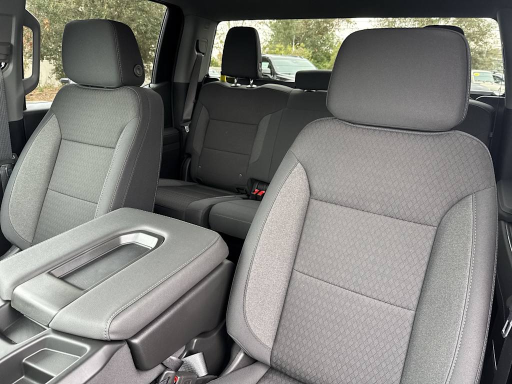 Thumbnail: 2025 Chevrolet Silverado 1500 - 10