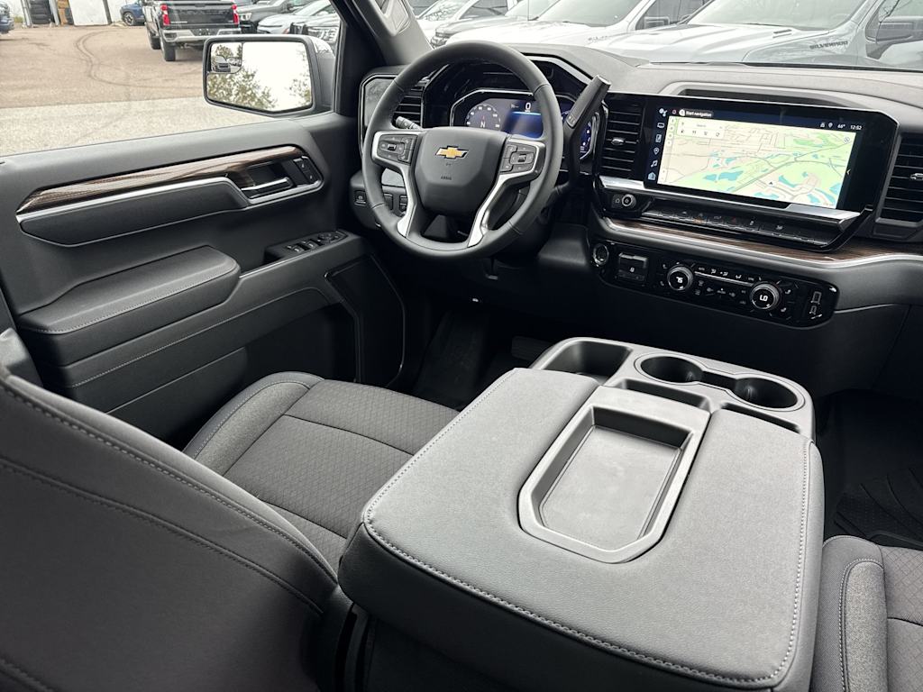 Thumbnail: 2025 Chevrolet Silverado 1500 - 9