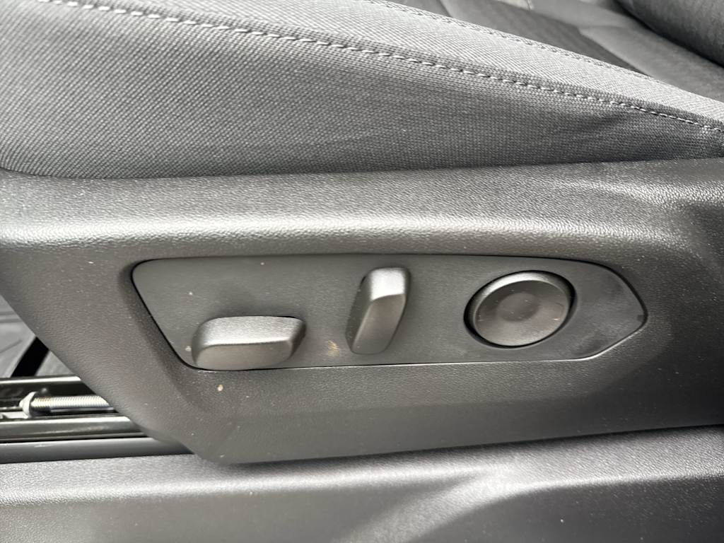 Thumbnail: 2025 Chevrolet Silverado 1500 - 27