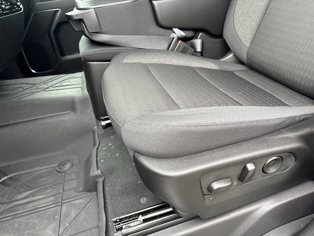 Thumbnail: 2025 Chevrolet Silverado 1500 - 26