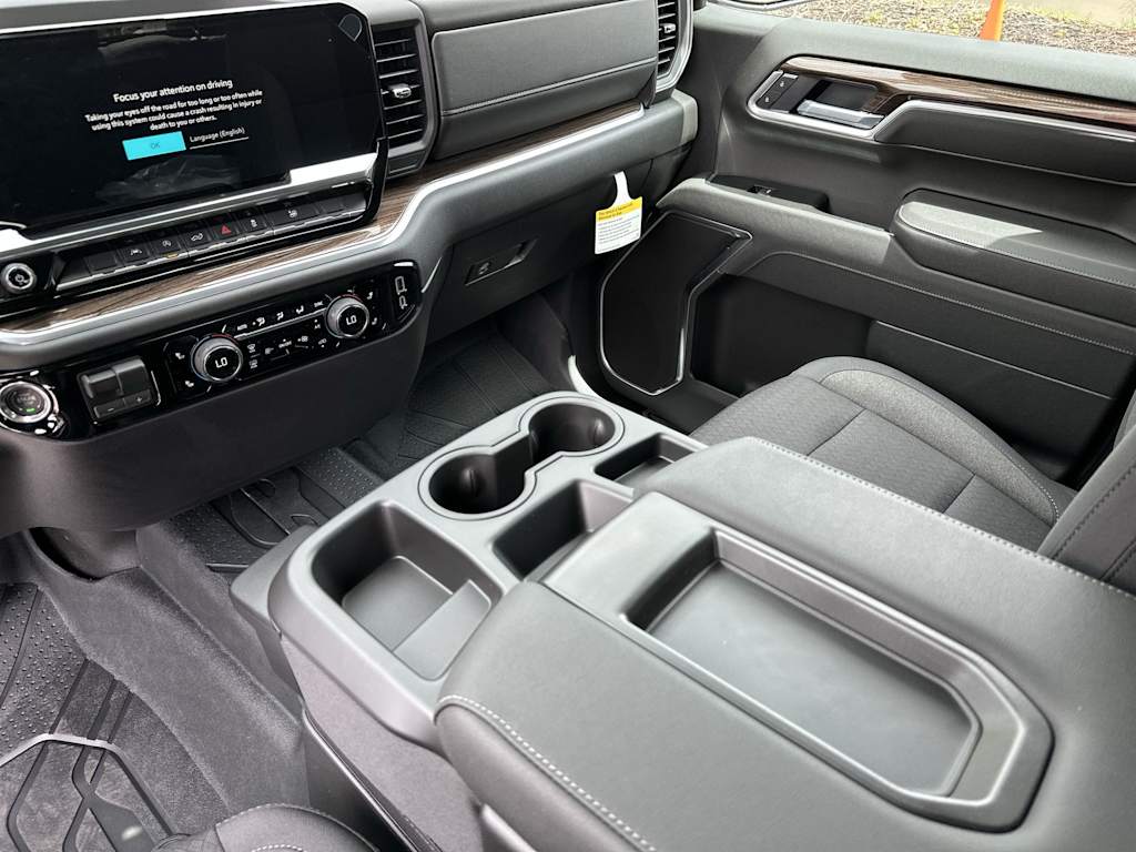 Thumbnail: 2026 Chevrolet Silverado 1500 - 15