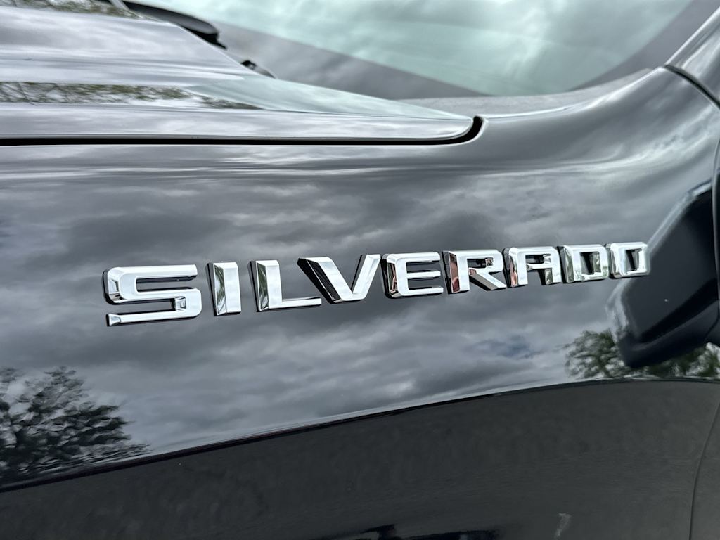 Thumbnail: 2026 Chevrolet Silverado 1500 - 23