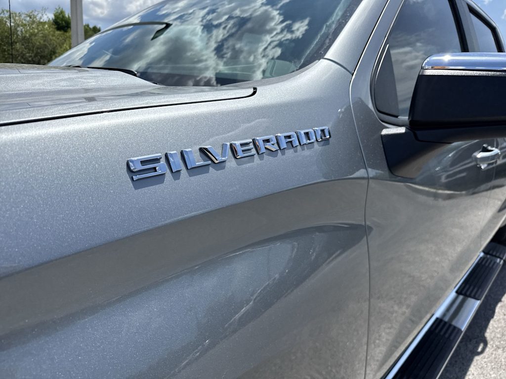 Thumbnail: 2025 Chevrolet Silverado 1500 - 24
