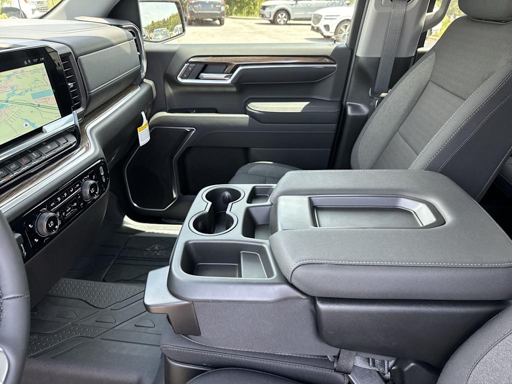Thumbnail: 2025 Chevrolet Silverado 1500 - 9