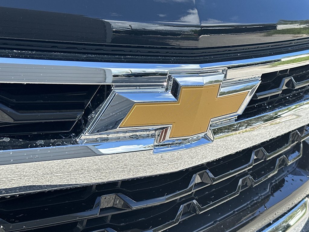 Thumbnail: 2026 Chevrolet Silverado 1500 - 21