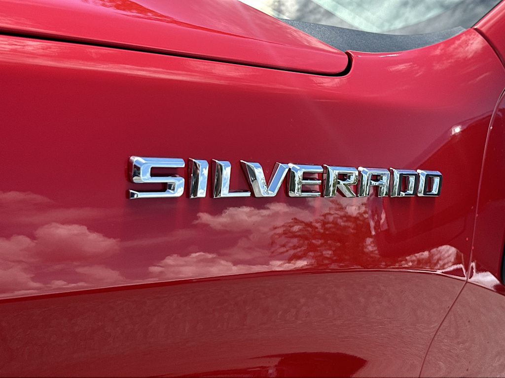 Thumbnail: 2026 Chevrolet Silverado 1500 - 6