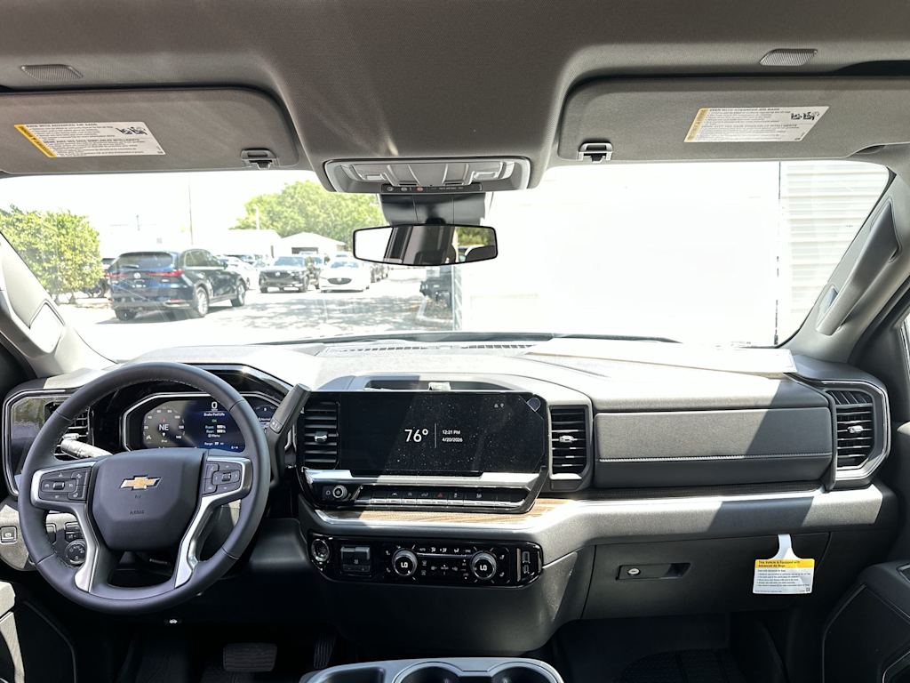 Thumbnail: 2026 Chevrolet Silverado 1500 - 2