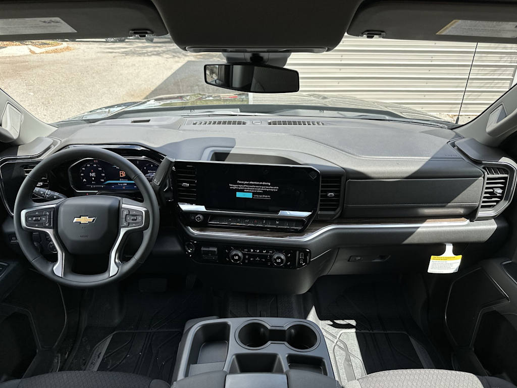 Thumbnail: 2026 Chevrolet Silverado 1500 - 2