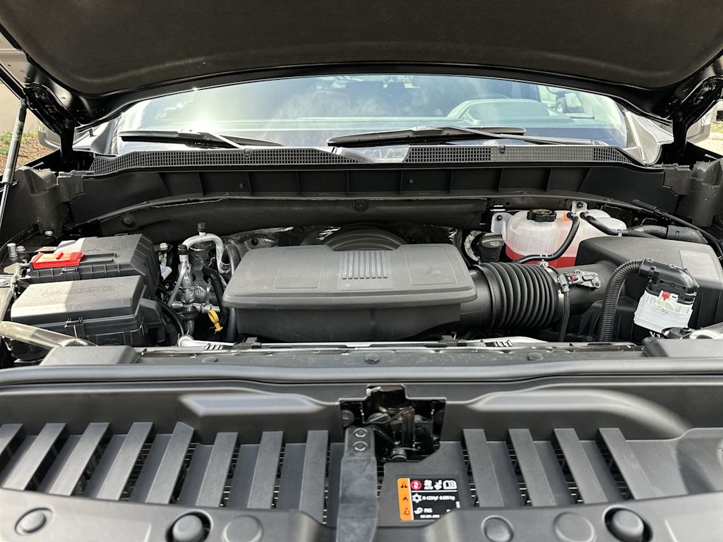 Thumbnail: 2026 Chevrolet Silverado 1500 - 9