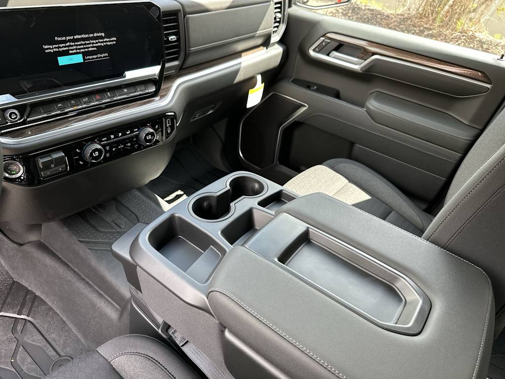 Thumbnail: 2026 Chevrolet Silverado 1500 - 15