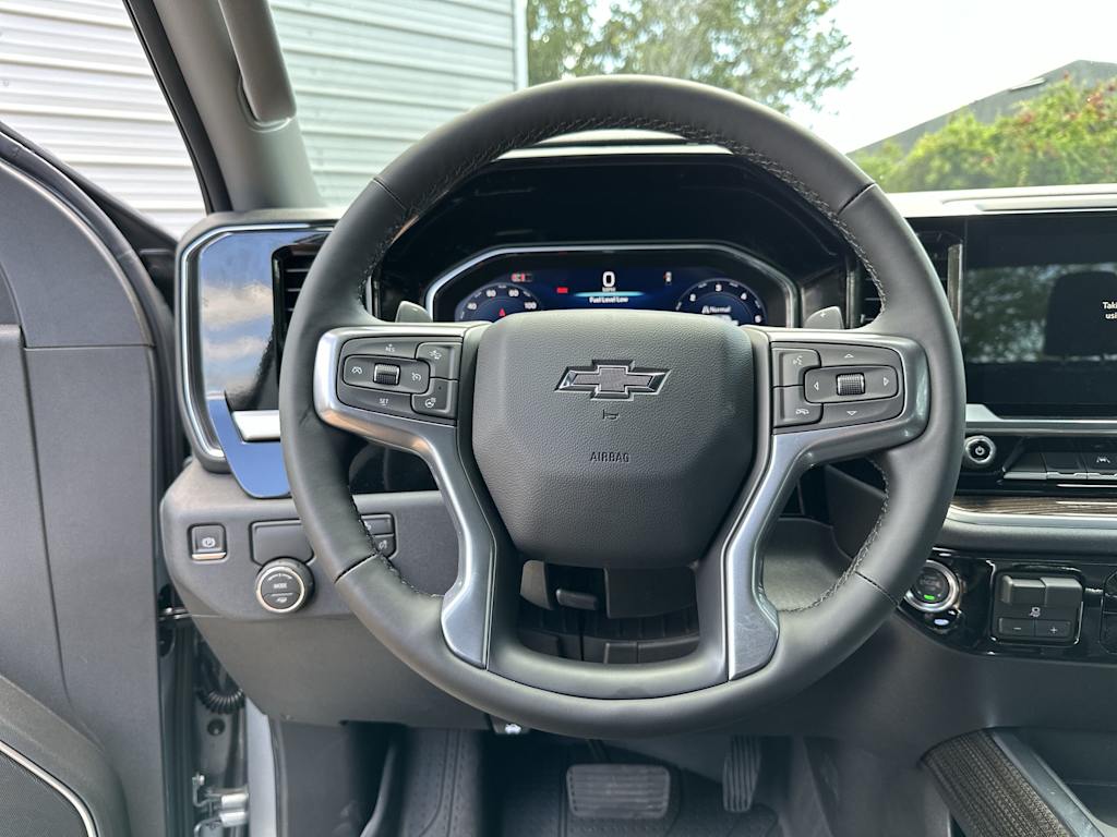 Thumbnail: 2026 Chevrolet Silverado 1500 - 10