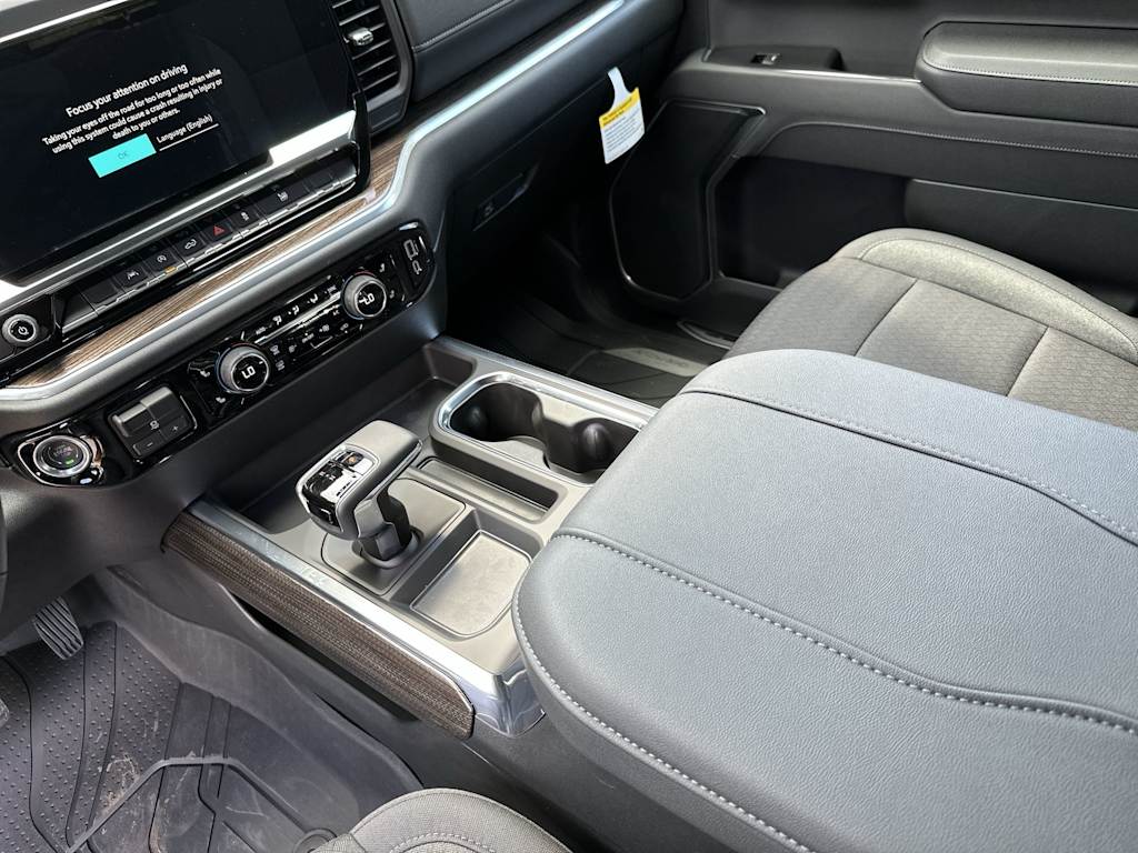 Thumbnail: 2026 Chevrolet Silverado 1500 - 15