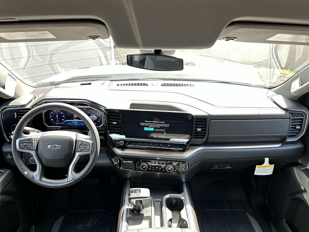 Thumbnail: 2026 Chevrolet Silverado 1500 - 2