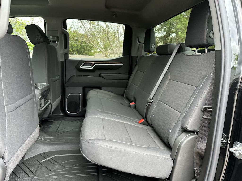 Thumbnail: 2026 Chevrolet Silverado 1500 - 24