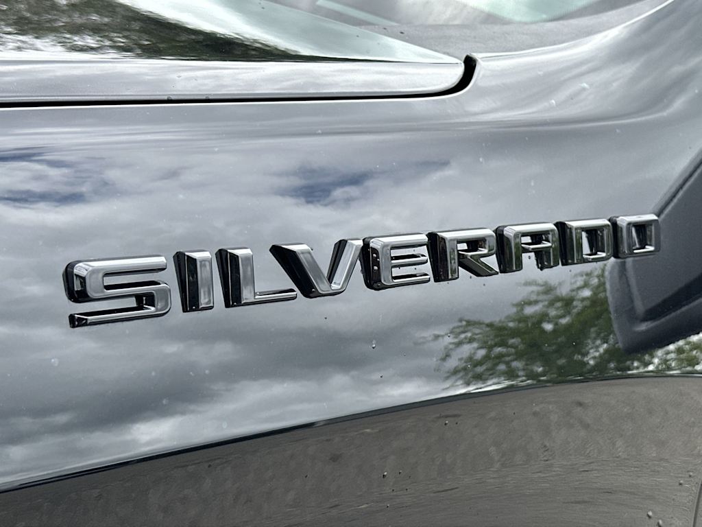 Thumbnail: 2026 Chevrolet Silverado 1500 - 23