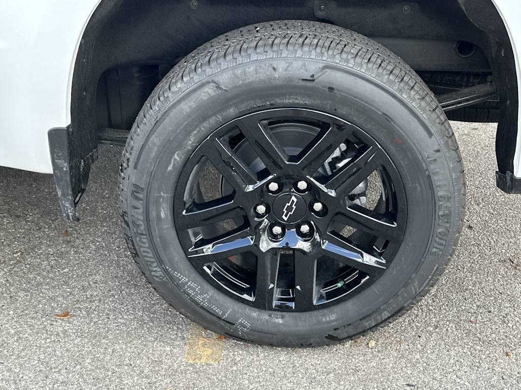 Thumbnail: 2026 Chevrolet Silverado 1500 - 7