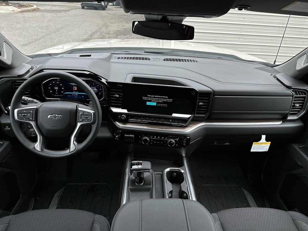 Thumbnail: 2026 Chevrolet Silverado 1500 - 2