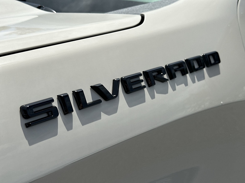 Thumbnail: 2026 Chevrolet Silverado 1500 - 23