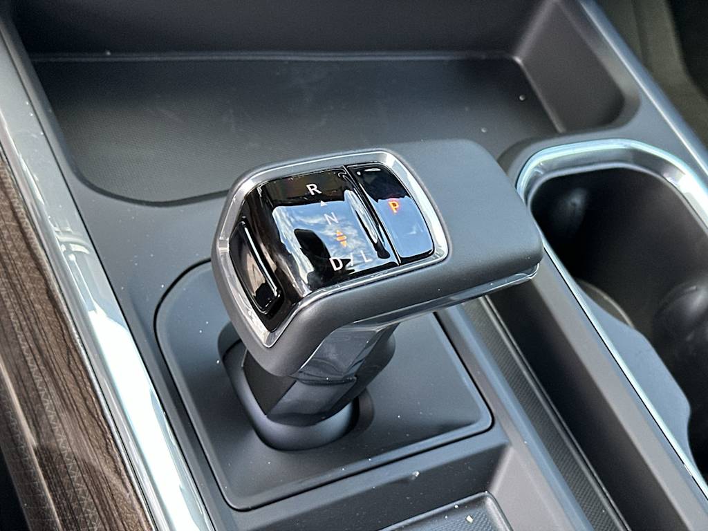 Thumbnail: 2026 Chevrolet Silverado 1500 - 28