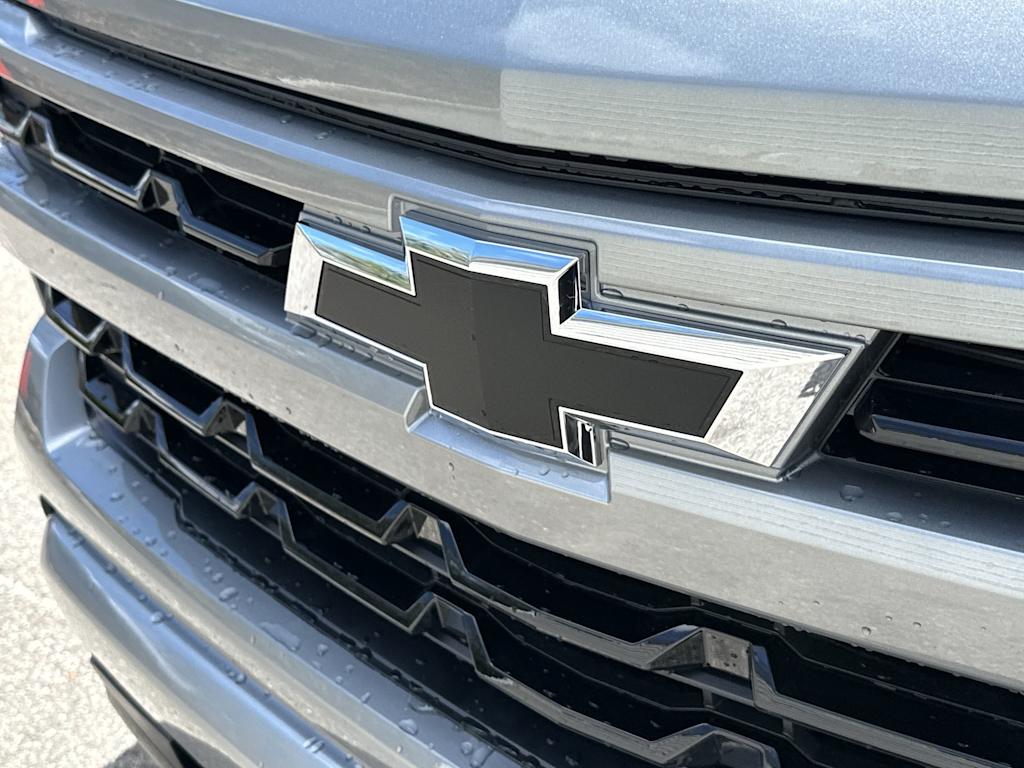 Thumbnail: 2026 Chevrolet Silverado 1500 - 5