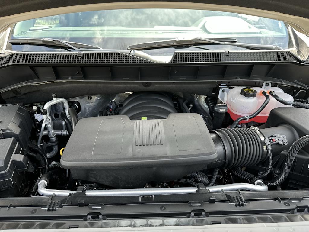 Thumbnail: 2026 Chevrolet Silverado 1500 - 9