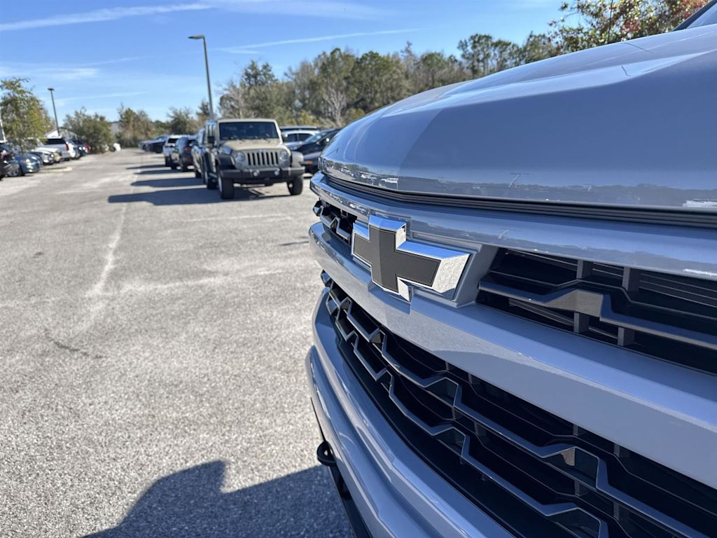 2025 Chevrolet Silverado 1500 RST 7