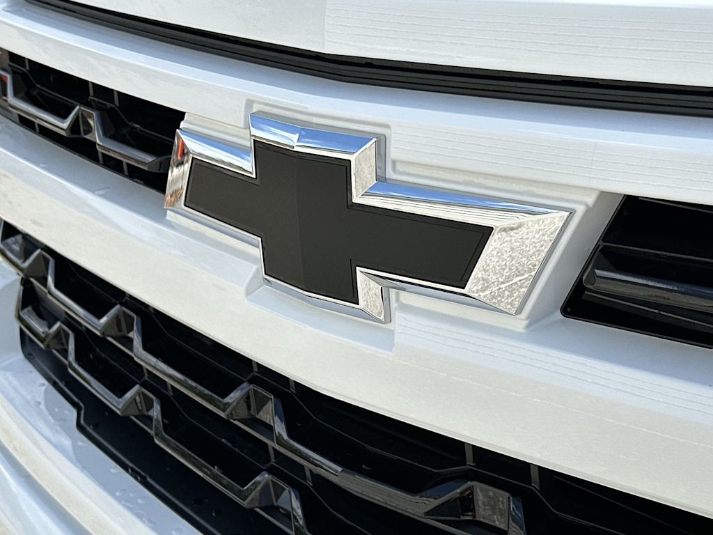 Thumbnail: 2026 Chevrolet Silverado 1500 - 5
