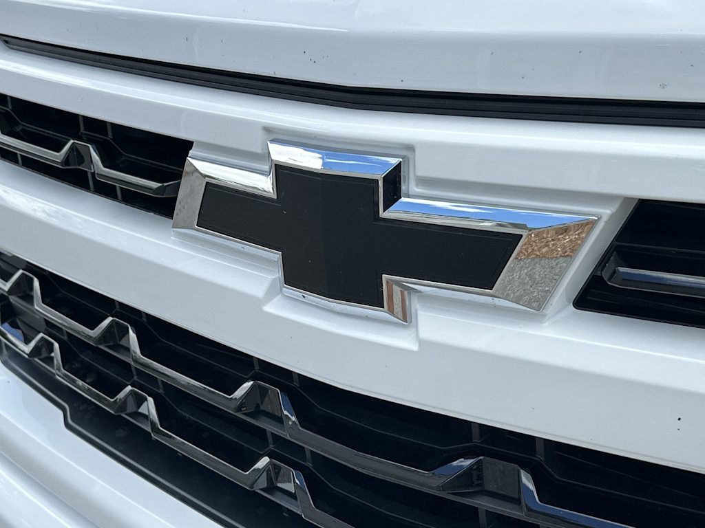 Thumbnail: 2026 Chevrolet Silverado 1500 - 5