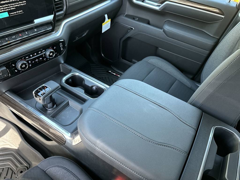 Thumbnail: 2026 Chevrolet Silverado 1500 - 27