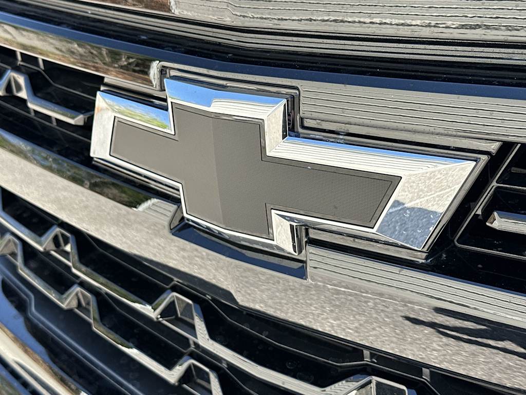 Thumbnail: 2026 Chevrolet Silverado 1500 - 6