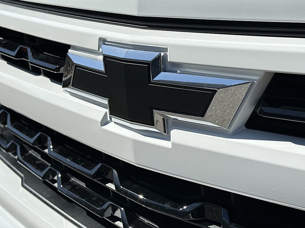 Thumbnail: 2026 Chevrolet Silverado 1500 - 6